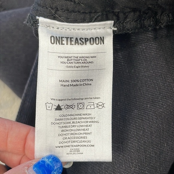 One by One Teaspoon 2020 Mini Skirt Black Denim Jean Distressed High Rise 28 - Picture 13 of 14